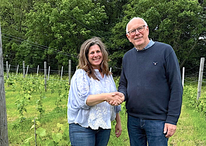 2 Svenskt vin – Tina och Sven-Eric+