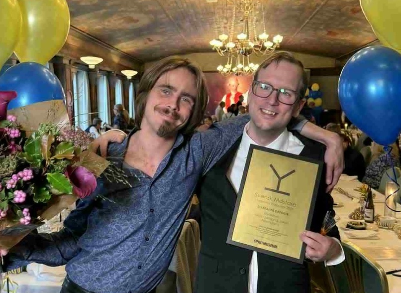 Löpande band blev stärkande inspiration till Årets Snapsvisa